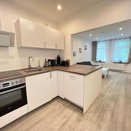 Zentrale Und Schoene Ferienwohnung II Любек Екстериор снимка